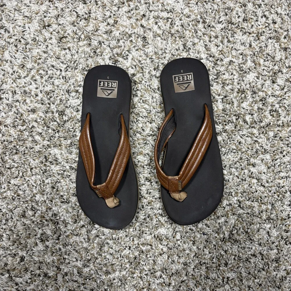 REEF KIDS AHI flip flop sandals big kid EU 34/ US 3 brown faux leather upper